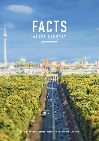 2-12949.jpg Facts about Germany 2015 - Image 1